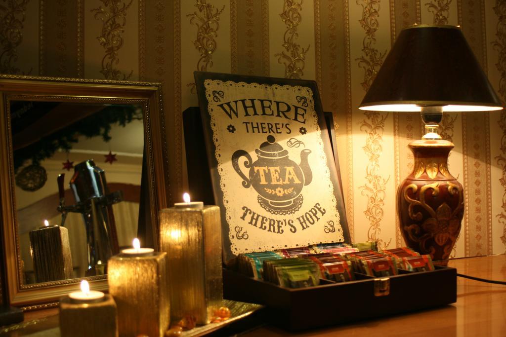 Hotel Dwor Ostoia à Rymanów Extérieur photo